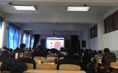 恒安管理咨詢(xún)溫馨提醒：秋意濃，保暖不可少